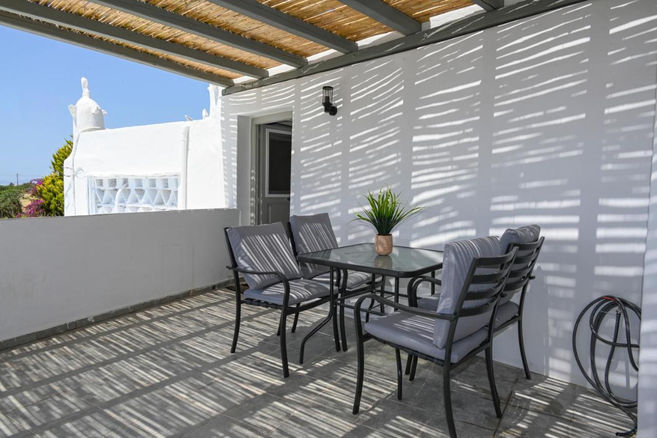 Kleris Apartments 8 Tinos Luaran gambar