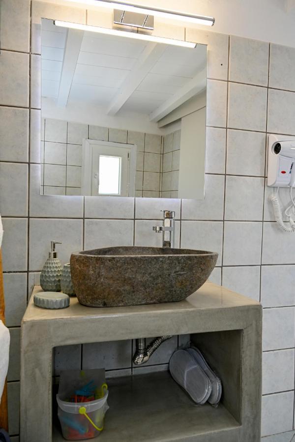 Kleris Apartments 8 Tinos Luaran gambar